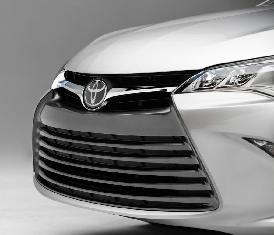  Toyota Camry 2015 года  (фото 49 из 78)